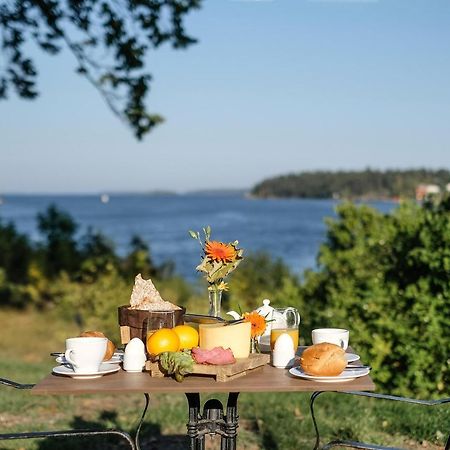 Hotell Furusund Экстерьер фото